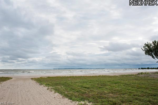 Beach Towne - Residential