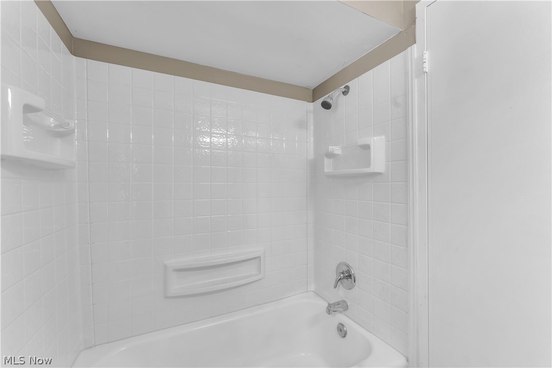 Libby Garden Realty Co - Residential Lease