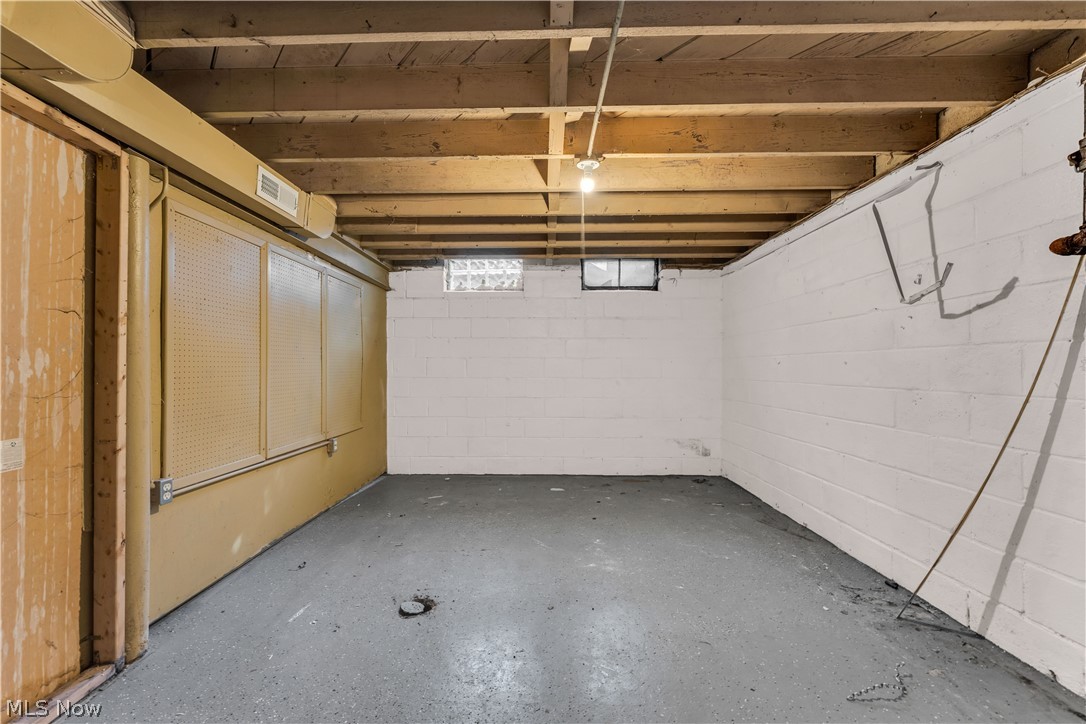 Libby Garden Realty Co - Residential Lease