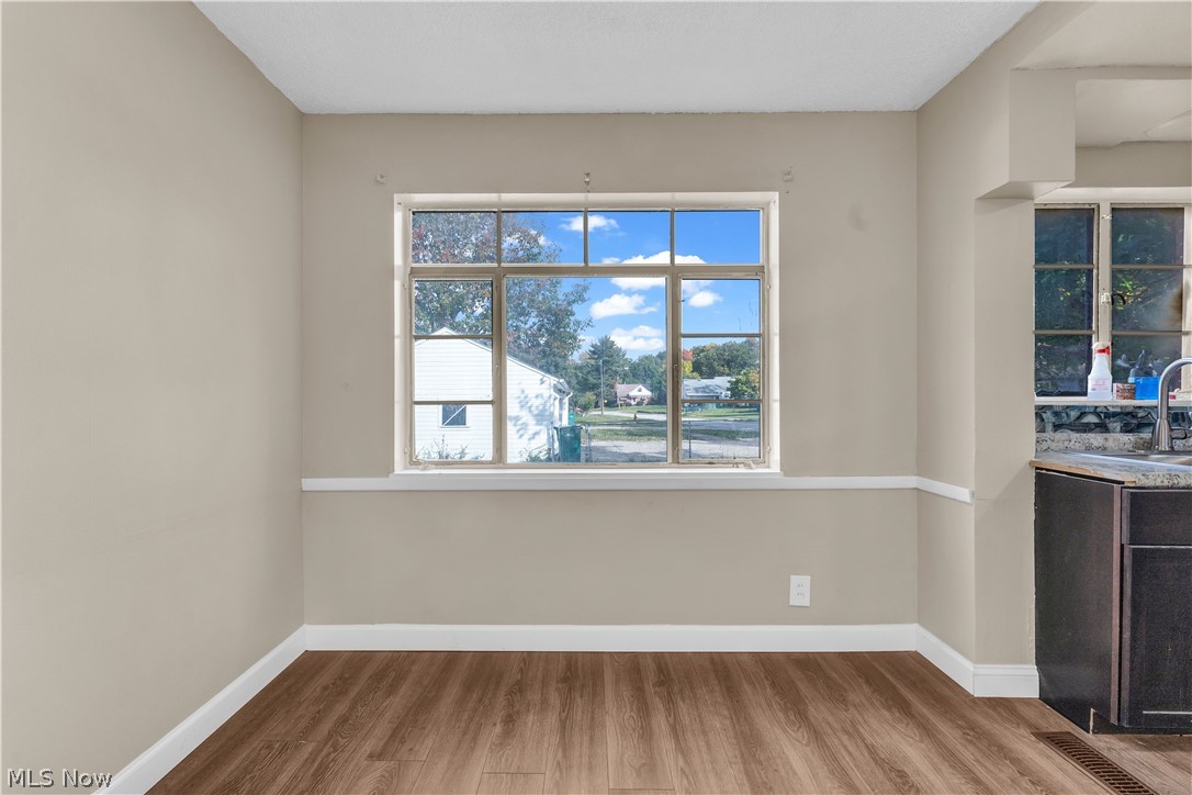 Libby Garden Realty Co - Residential Lease