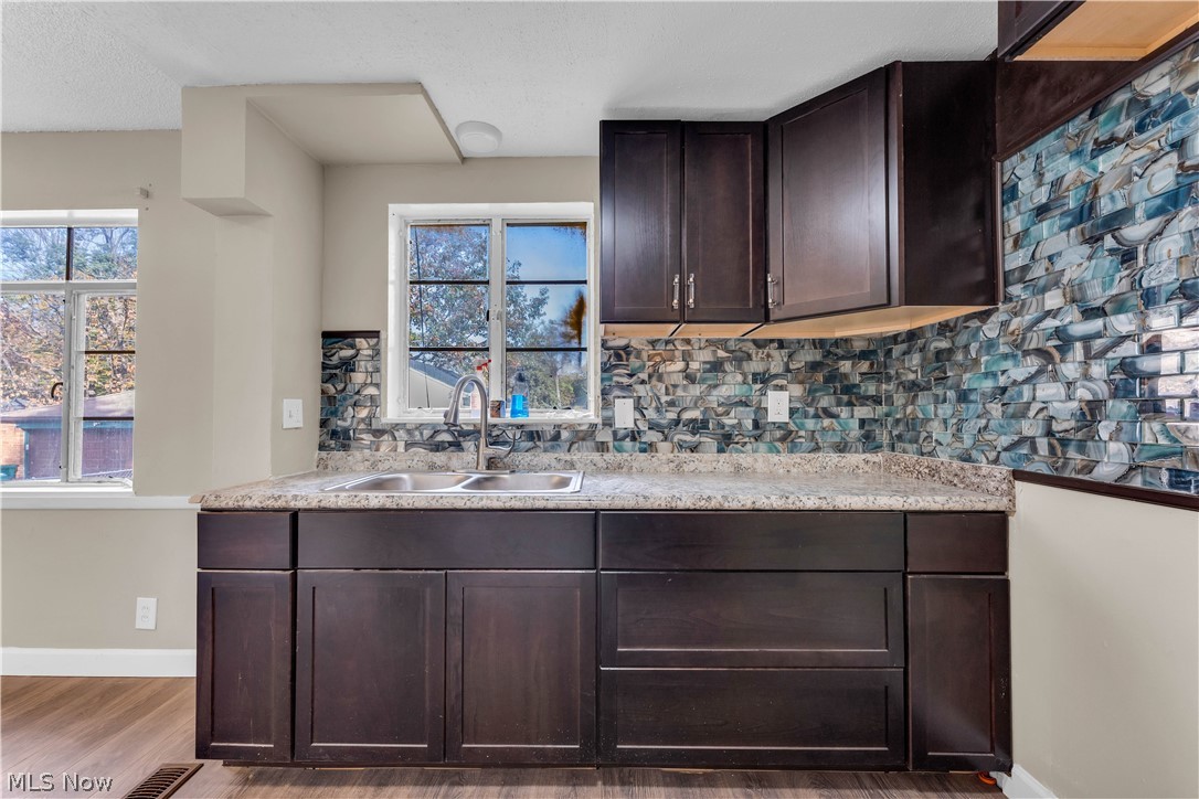 Libby Garden Realty Co - Residential Lease