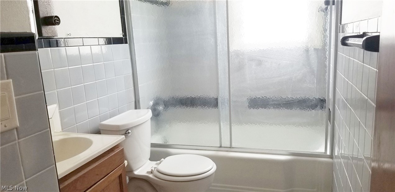 Lee-Harvard Square - Residential