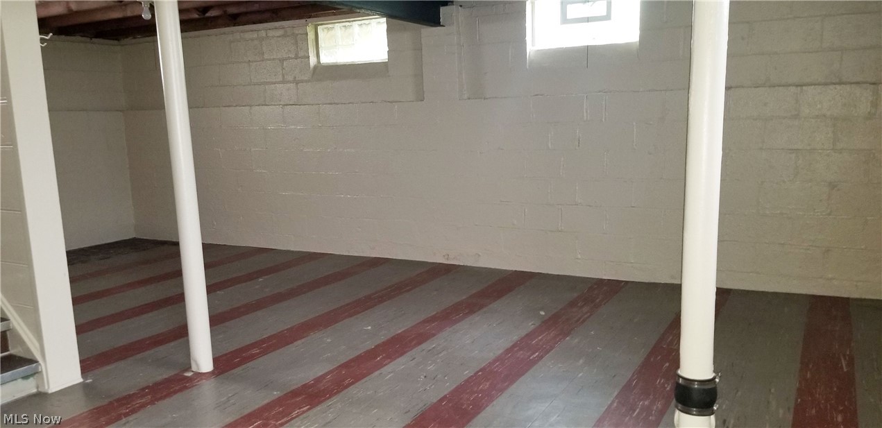 Lee-Harvard Square - Residential