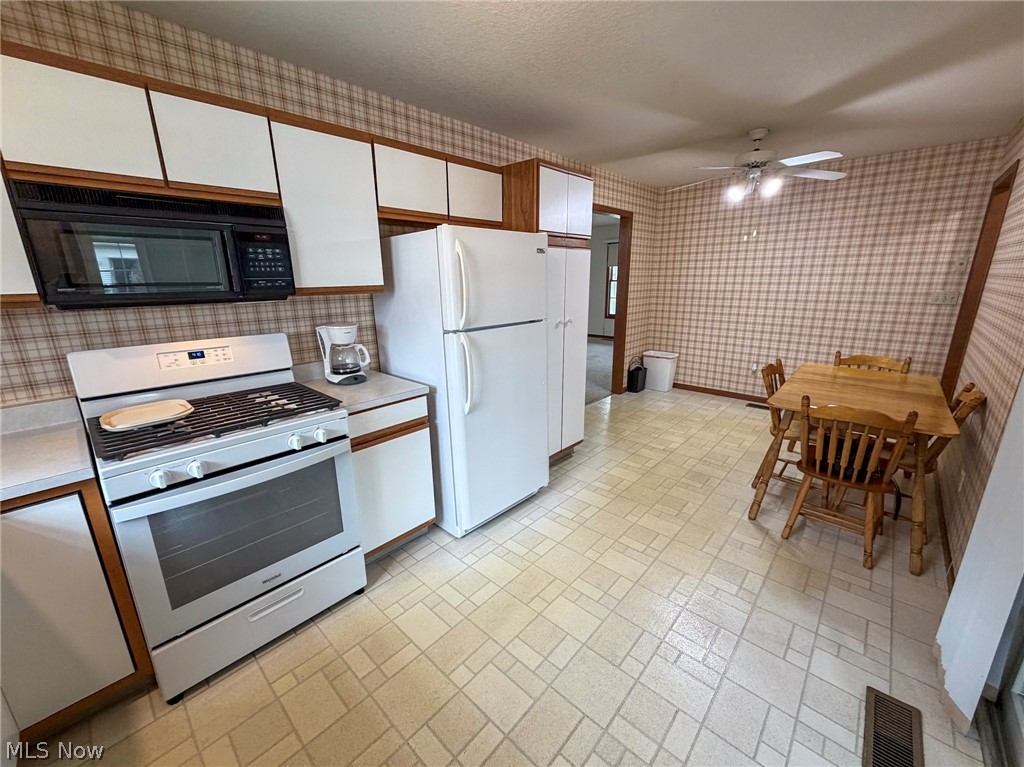 Sunset Knoll Condo - Residential