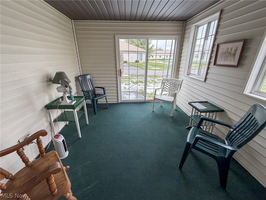 Sunset Knoll Condo - Residential