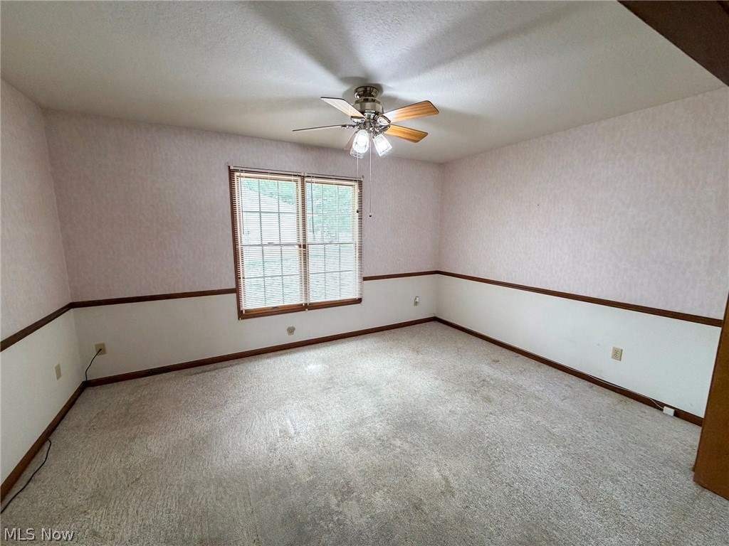 Sunset Knoll Condo - Residential