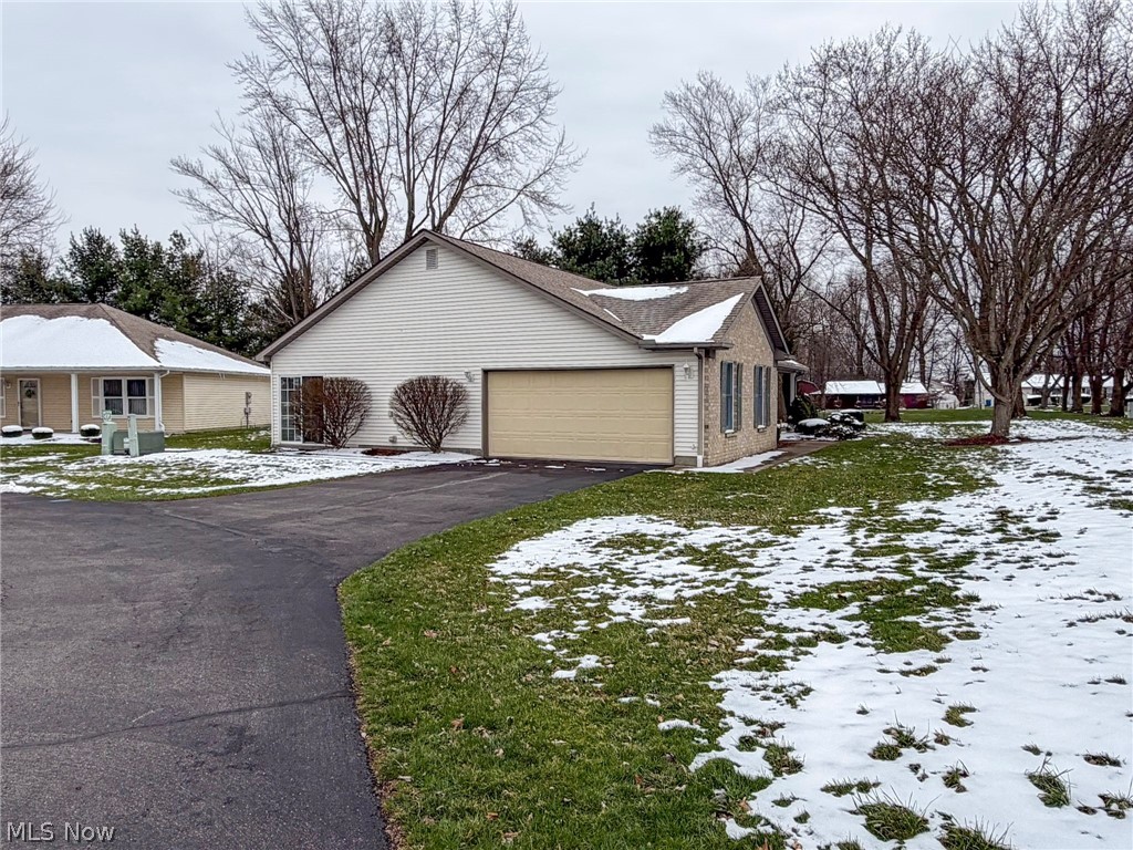 Sunset Knoll Condo - Residential