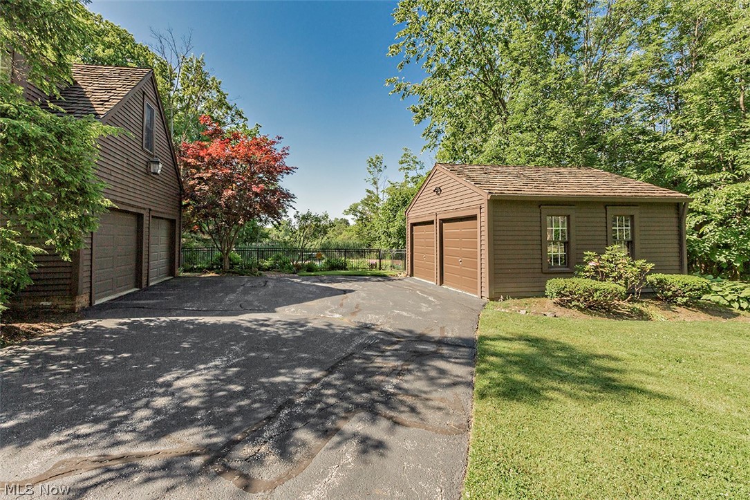 Squires Woods 02 - Residential