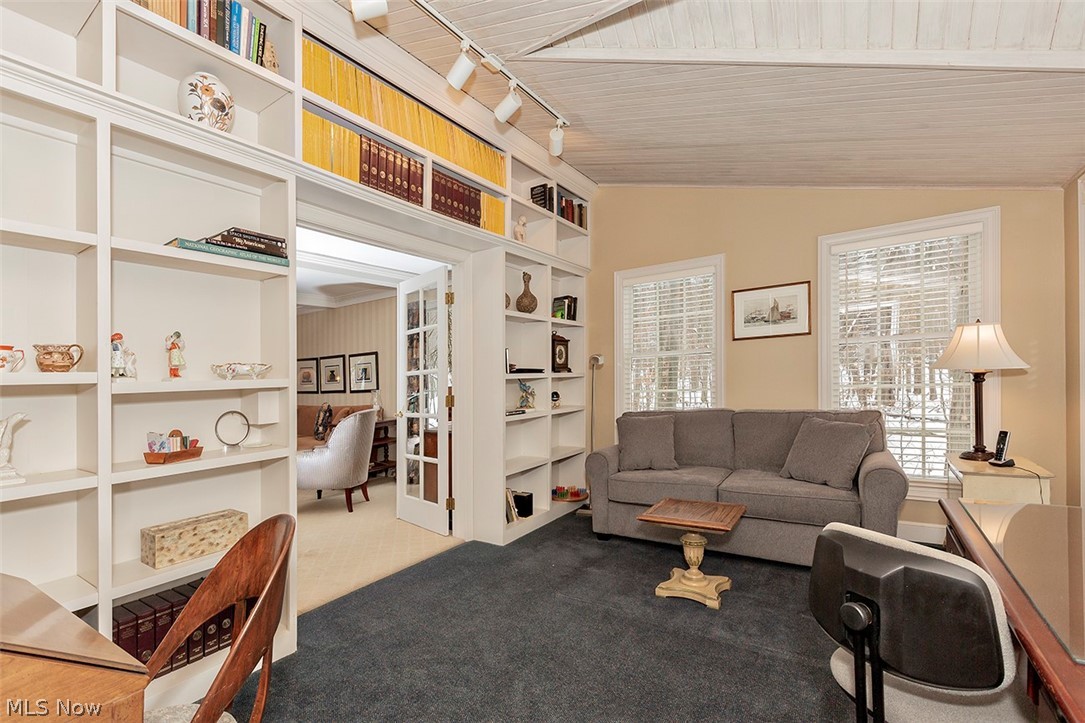 Squires Woods 02 - Residential