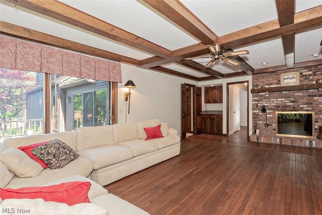 Squires Woods 02 - Residential