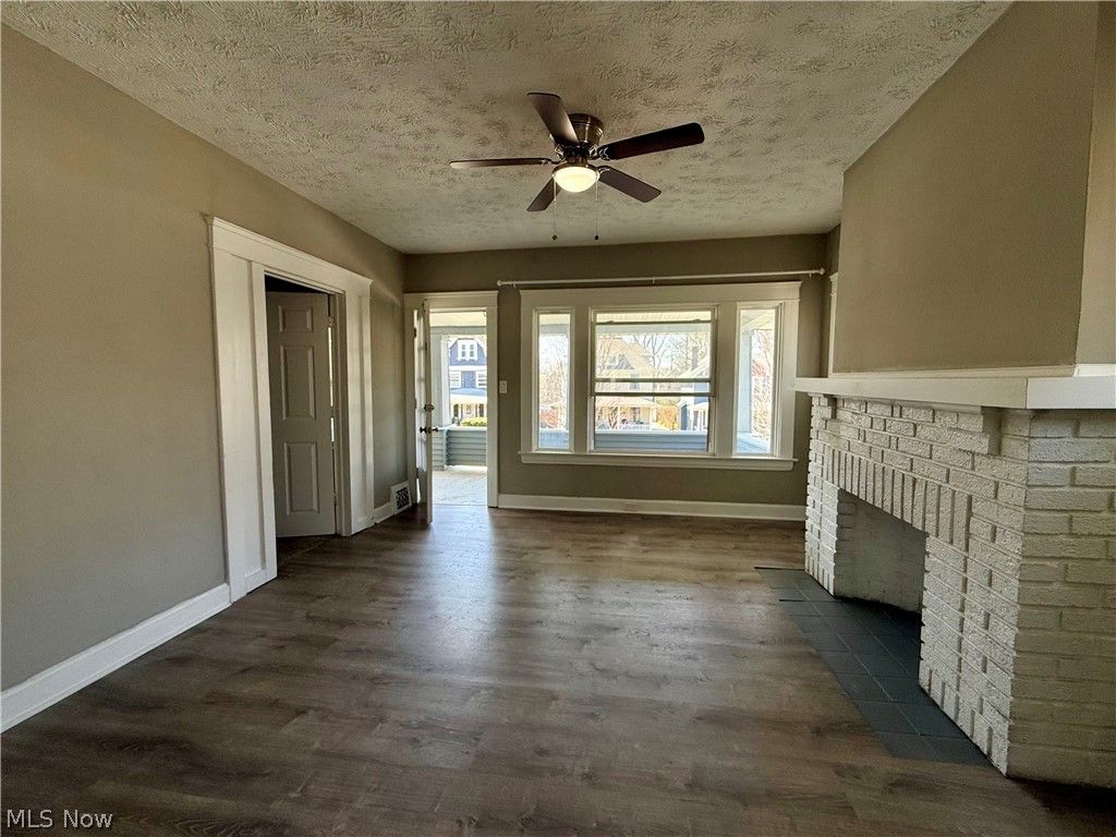 Photo of 1265 Marlowe Avenue, Lakewood, OH 44107 (MLS # 5208544)