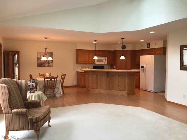 Pine Ridge Condo - Residential