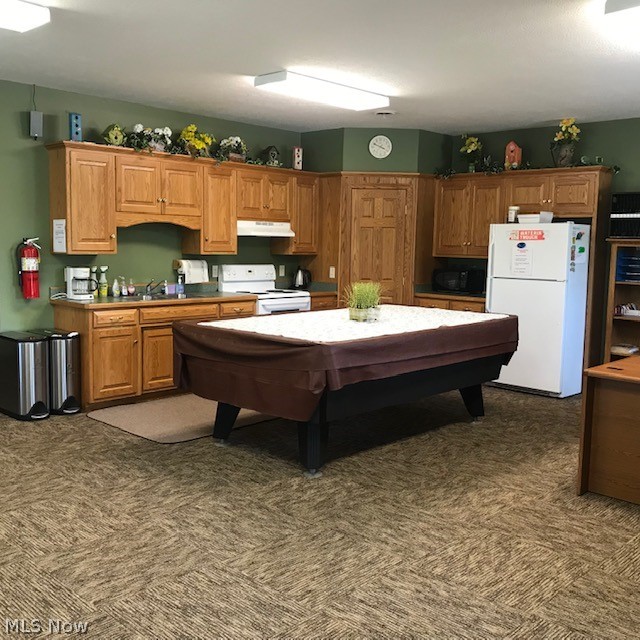 Pine Ridge Condo - Residential