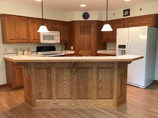 Pine Ridge Condo - Residential