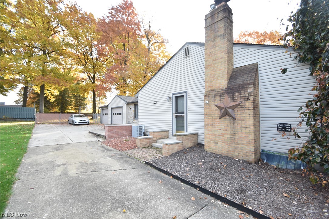 F J Charlotte 1 - Residential