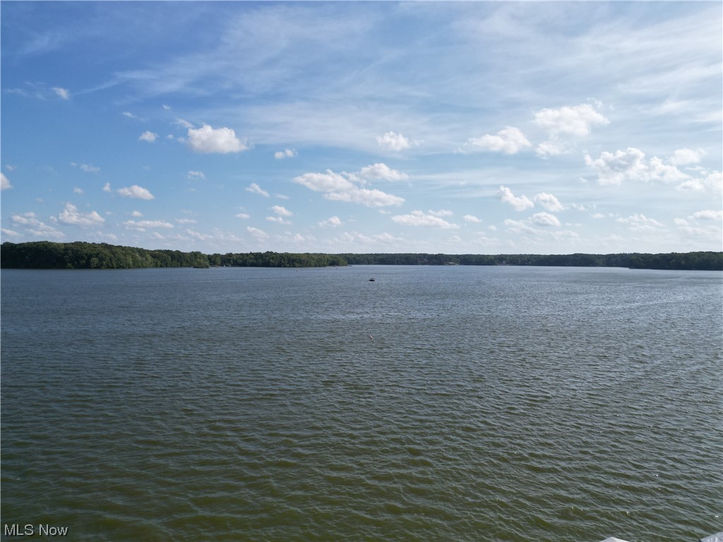 Lakeview Condos - Residential