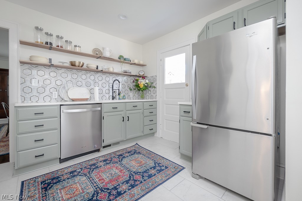 Grand Court - Residential