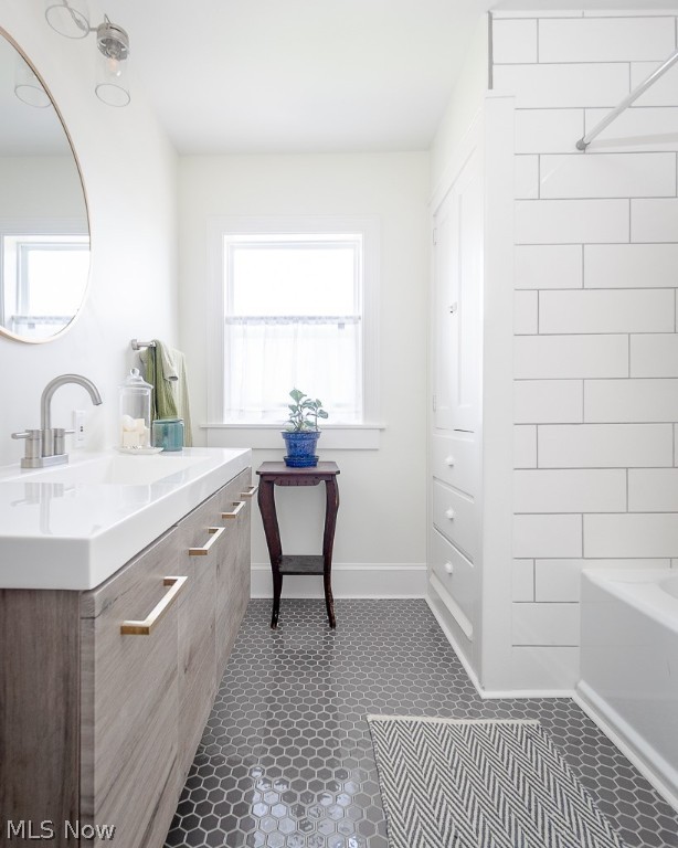 Grand Court - Residential