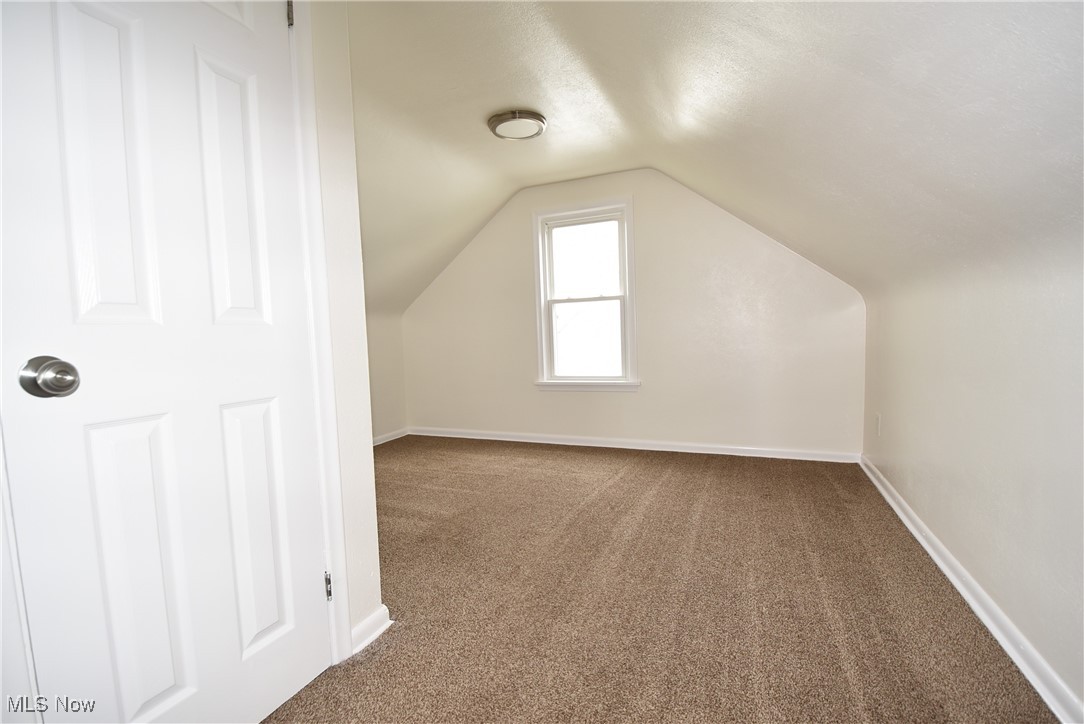 429 N Osborn Avenue, Youngstown, Ohio image 12