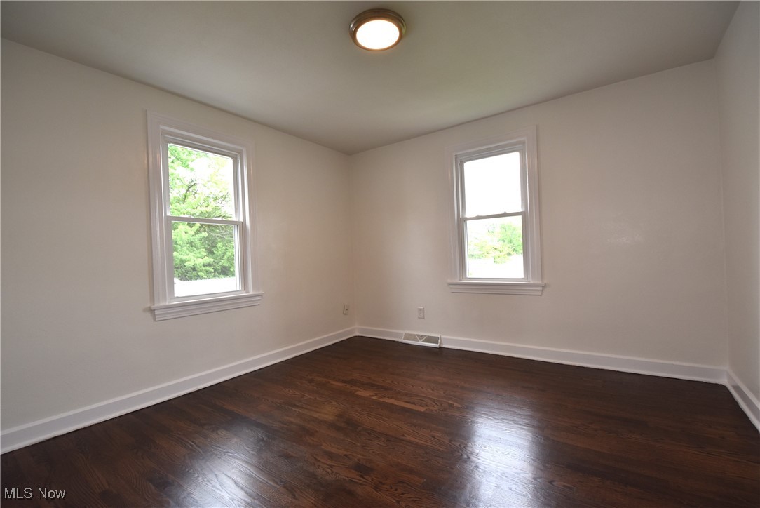 429 N Osborn Avenue, Youngstown, Ohio image 10