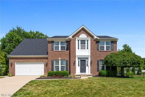 Homes For Sale - 32110 Cozy Meadow Court<br/> North Ridgeville, OH 44039