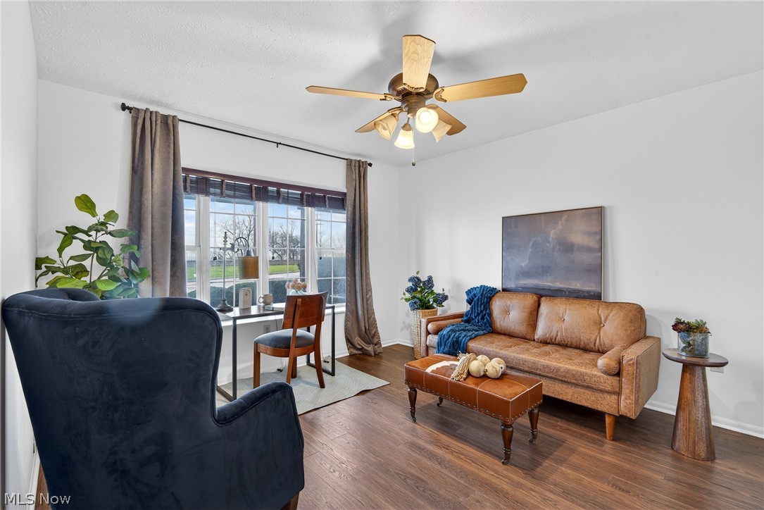 Belvedere Condo Ph 03 - Residential