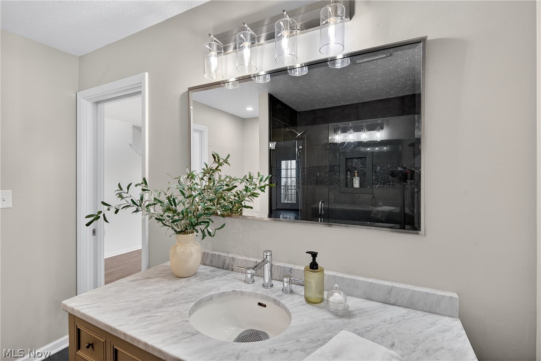 Belvedere Condo Ph 03 - Residential