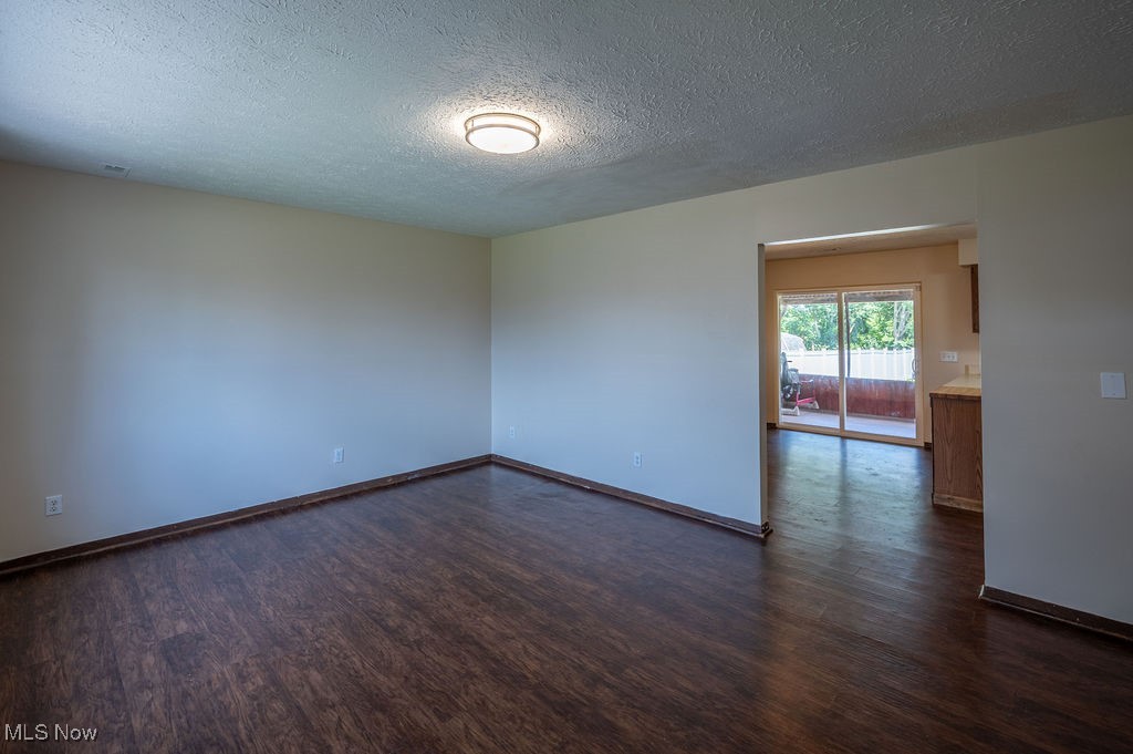 E E Rounds 02 Add/Belpre - Residential