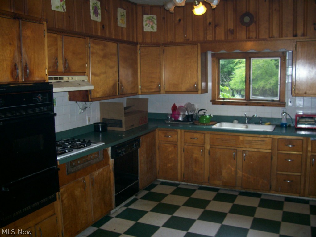 Highland Terrace Allotment/C C Hil - Residential Income