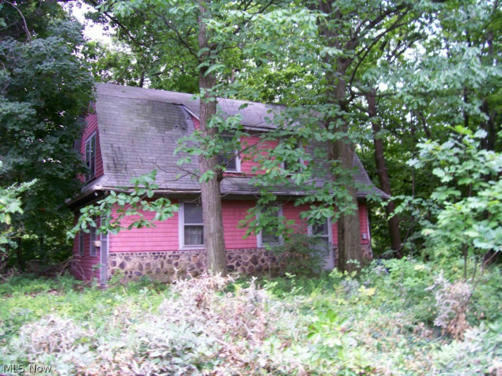 Highland Terrace Allotment/C C Hil - Residential Income