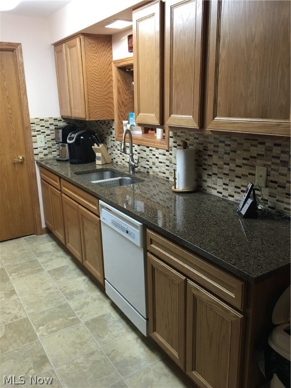 Ralph I Clarke Bldg Co Green - Residential