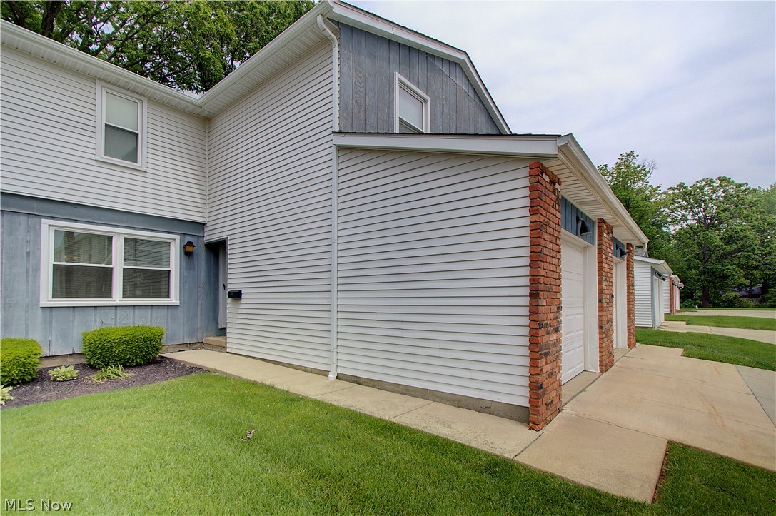 Bellflower Terrace Condo - Residential