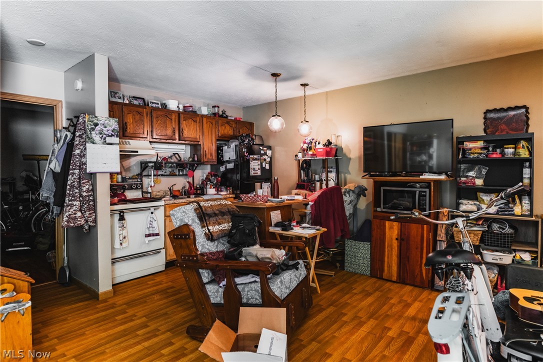 Nicelyville Adn - Residential Income