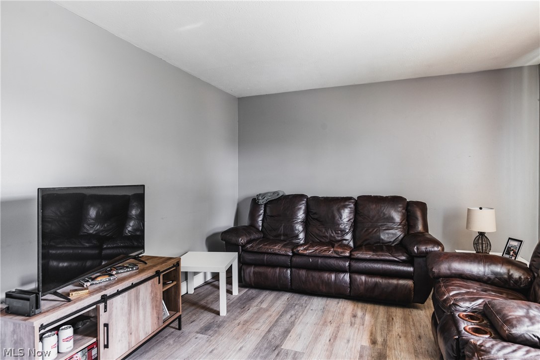 Nicelyville Adn - Residential Income