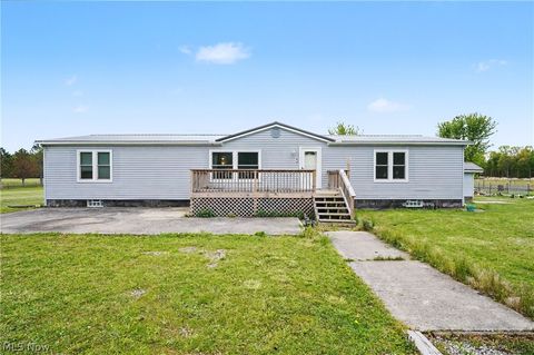Homes For Sale - 788 State Route 88<br/> Trumbull County, Bristolville, OH 44402