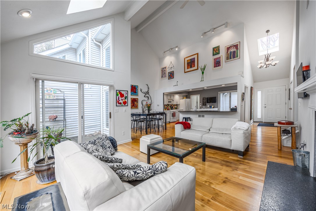 Woods/Auburn Lakes Condo - Residential