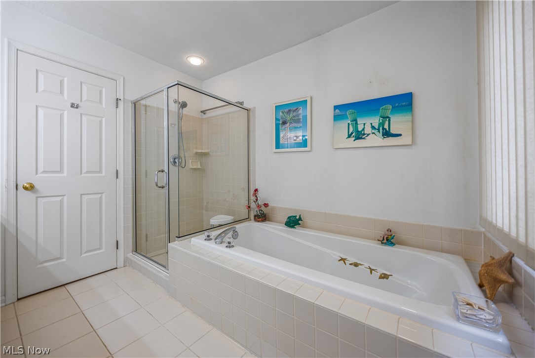 Woods/Auburn Lakes Condo - Residential