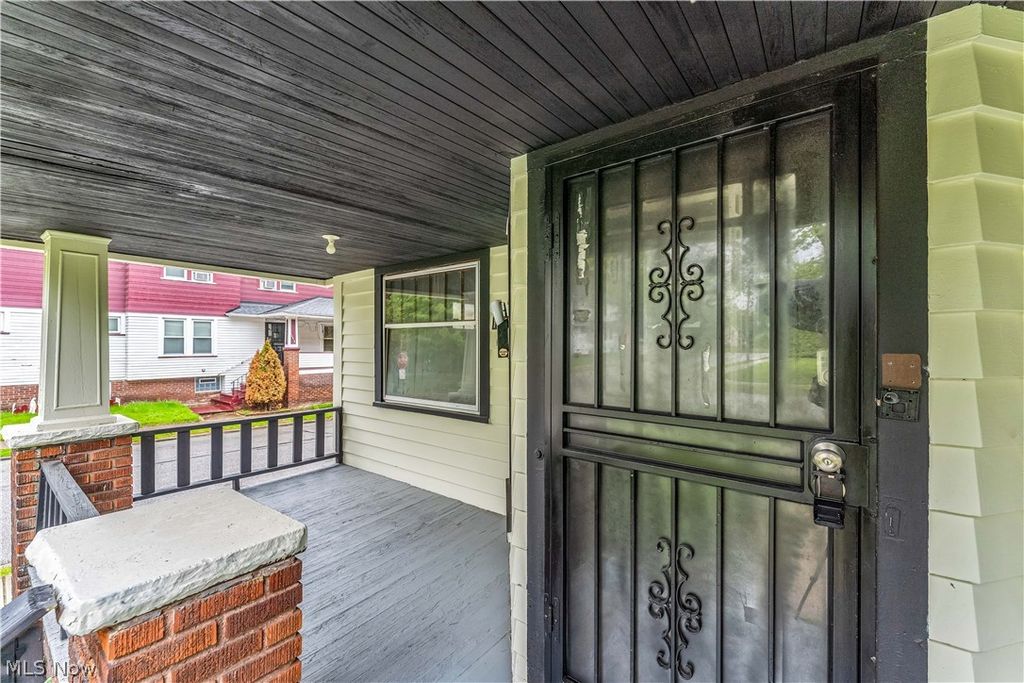 Photo of 1144 E 145th Street #2/Left, Cleveland, OH 44110 (MLS # 5208748)