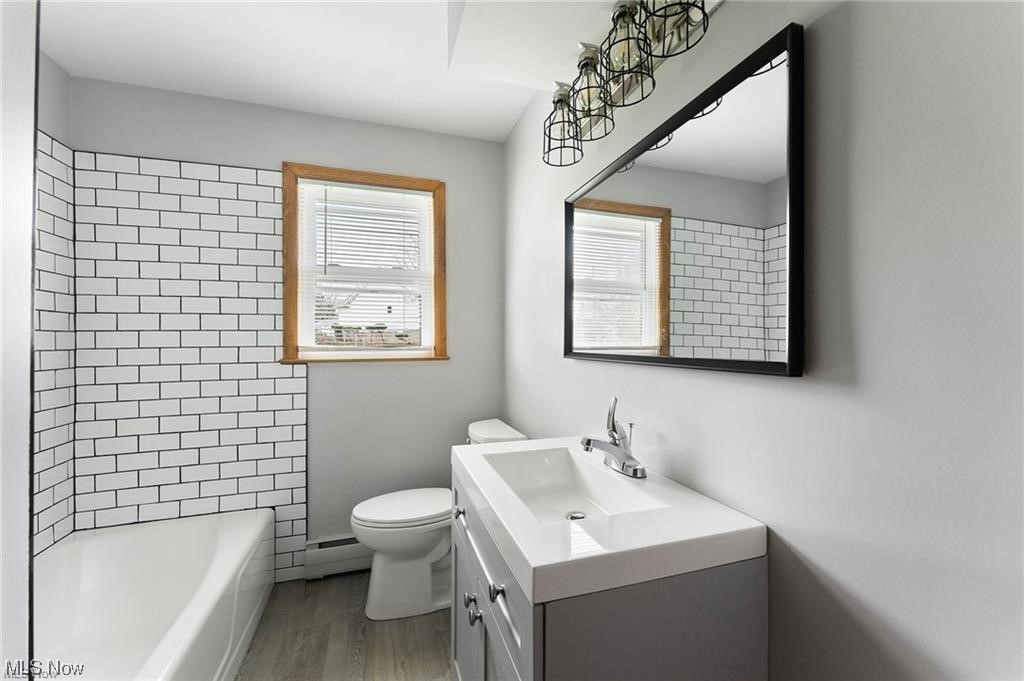 Burgess Manor - Residential