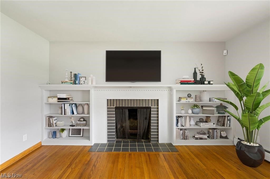 Burgess Manor - Residential