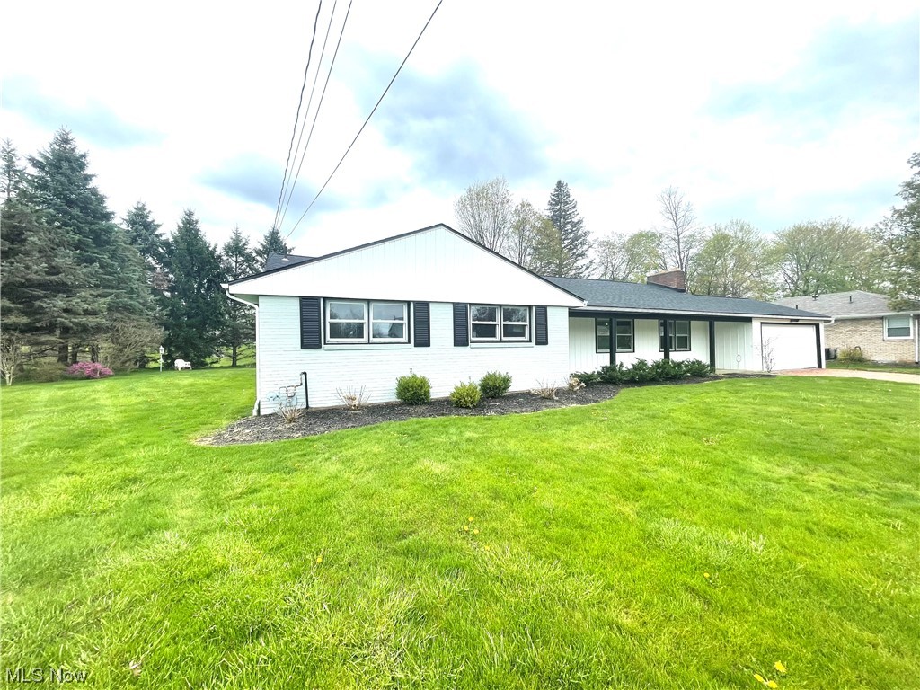 Burgess Manor - Residential