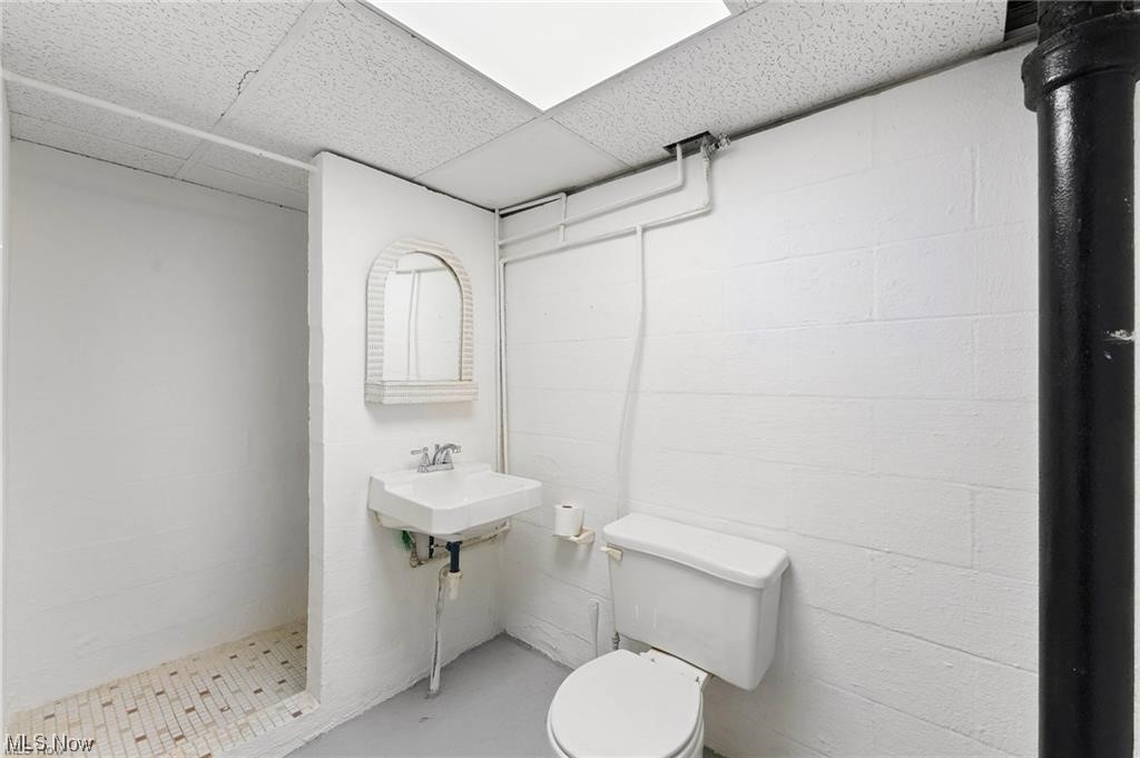 Burgess Manor - Residential