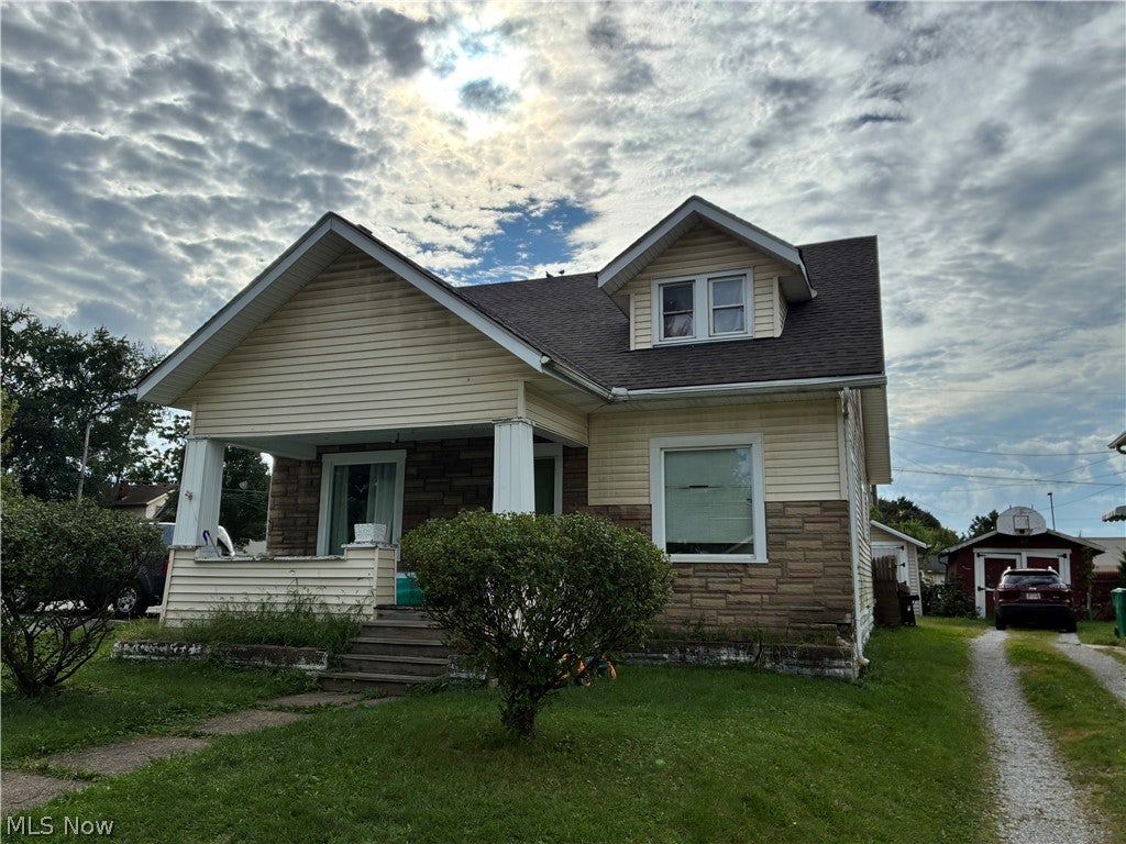 145 Delaware Avenue SW