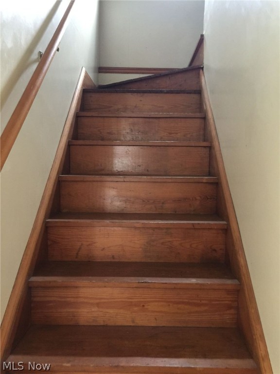 Elworthy-Helwick Cos Yorkshir - Residential Lease