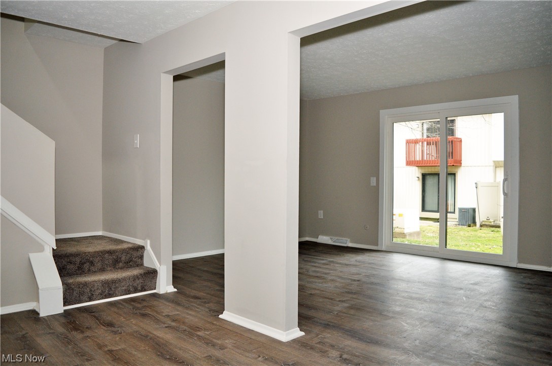 Sandpiper Condo - Residential