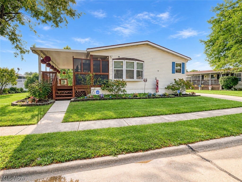 78 Periwinkle Drive