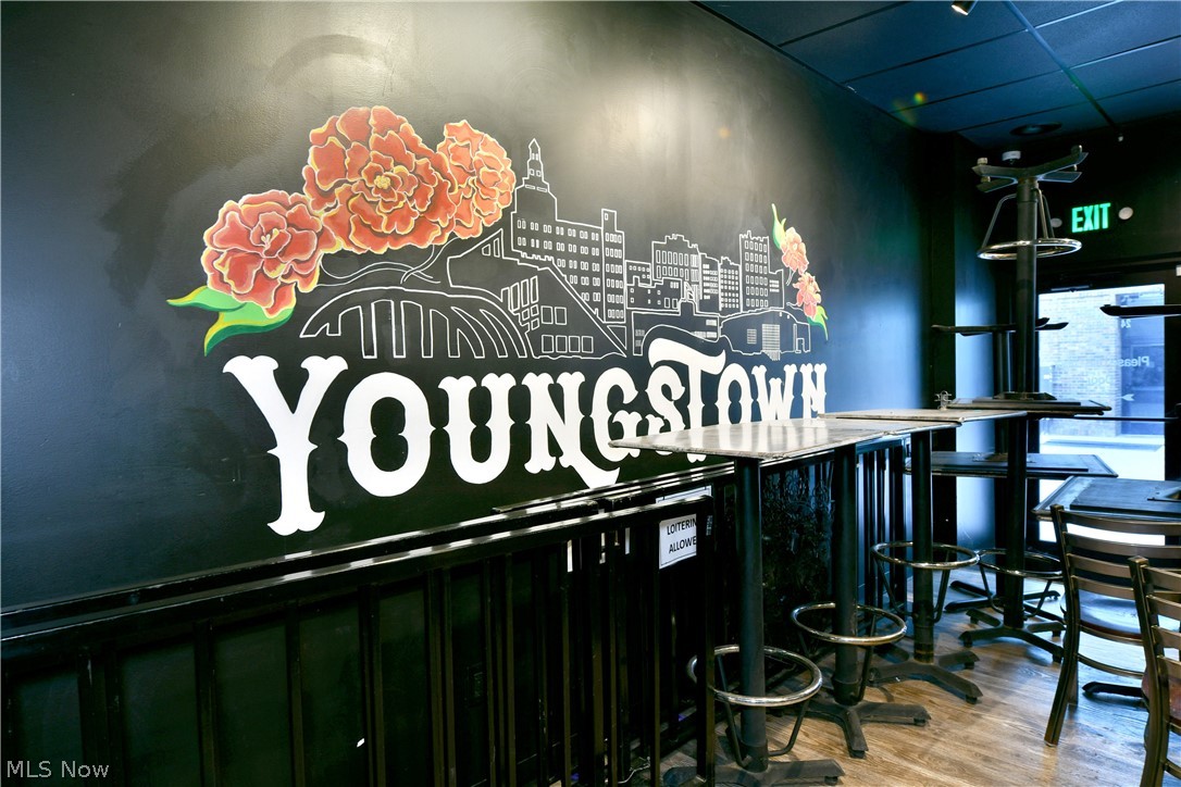 City/Youngstown - Commercial Sale