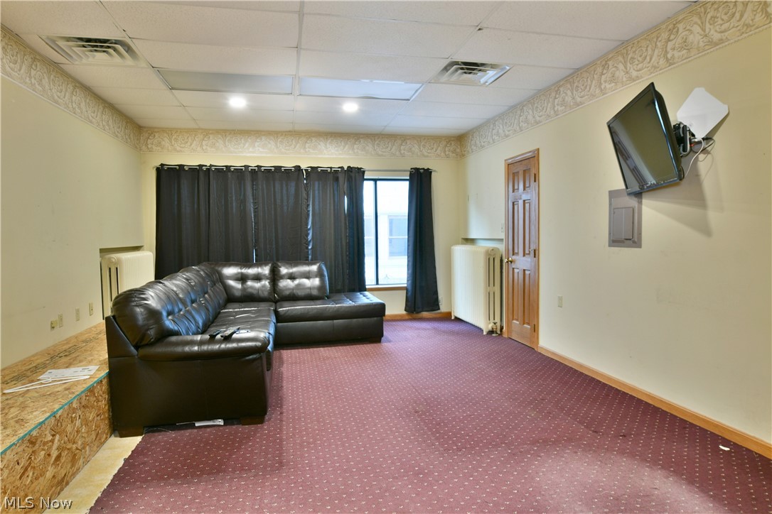 City/Youngstown - Commercial Sale