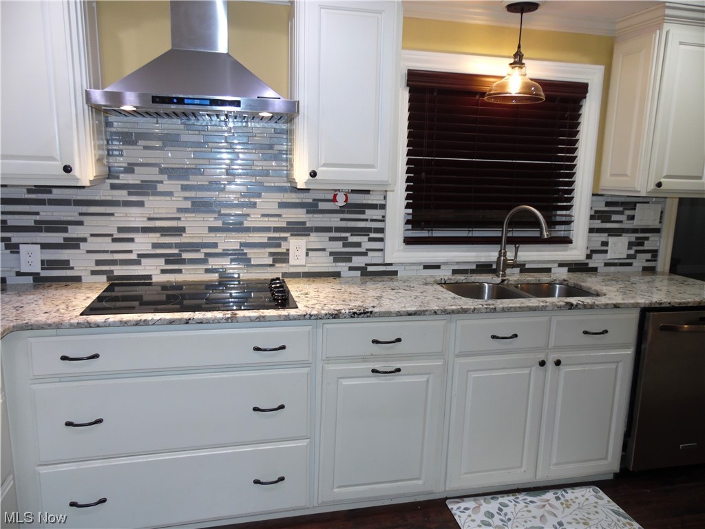 Hitchcock Heights - Residential