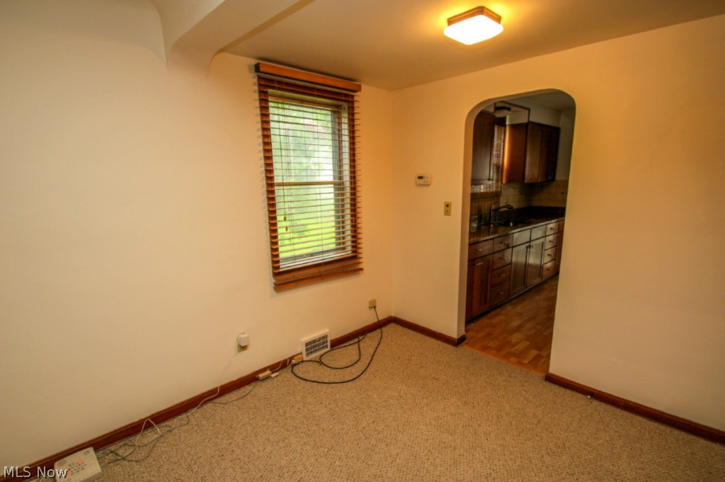 Crestmore Realty Cos Resub - Residential Lease